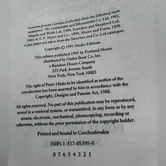 Vintage Victorian an illustrated collection of exquisite 19th century Jewelry - Picture 3 of 6